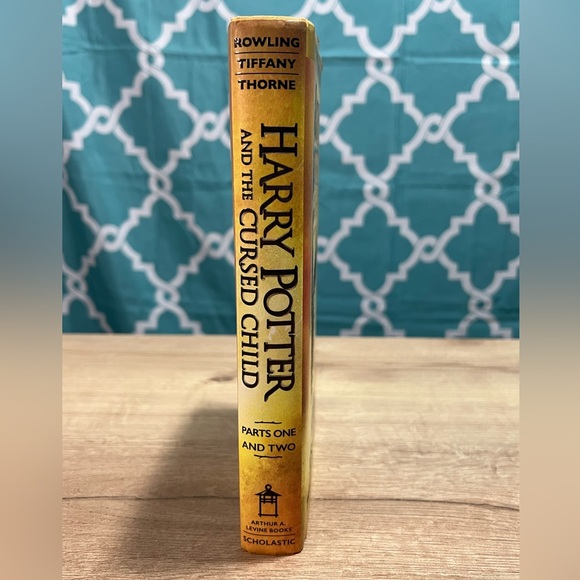 Harry Potter and the Cursed Child-Parts I & II (Special Rehearsal Edition) - Picture 3 of 12